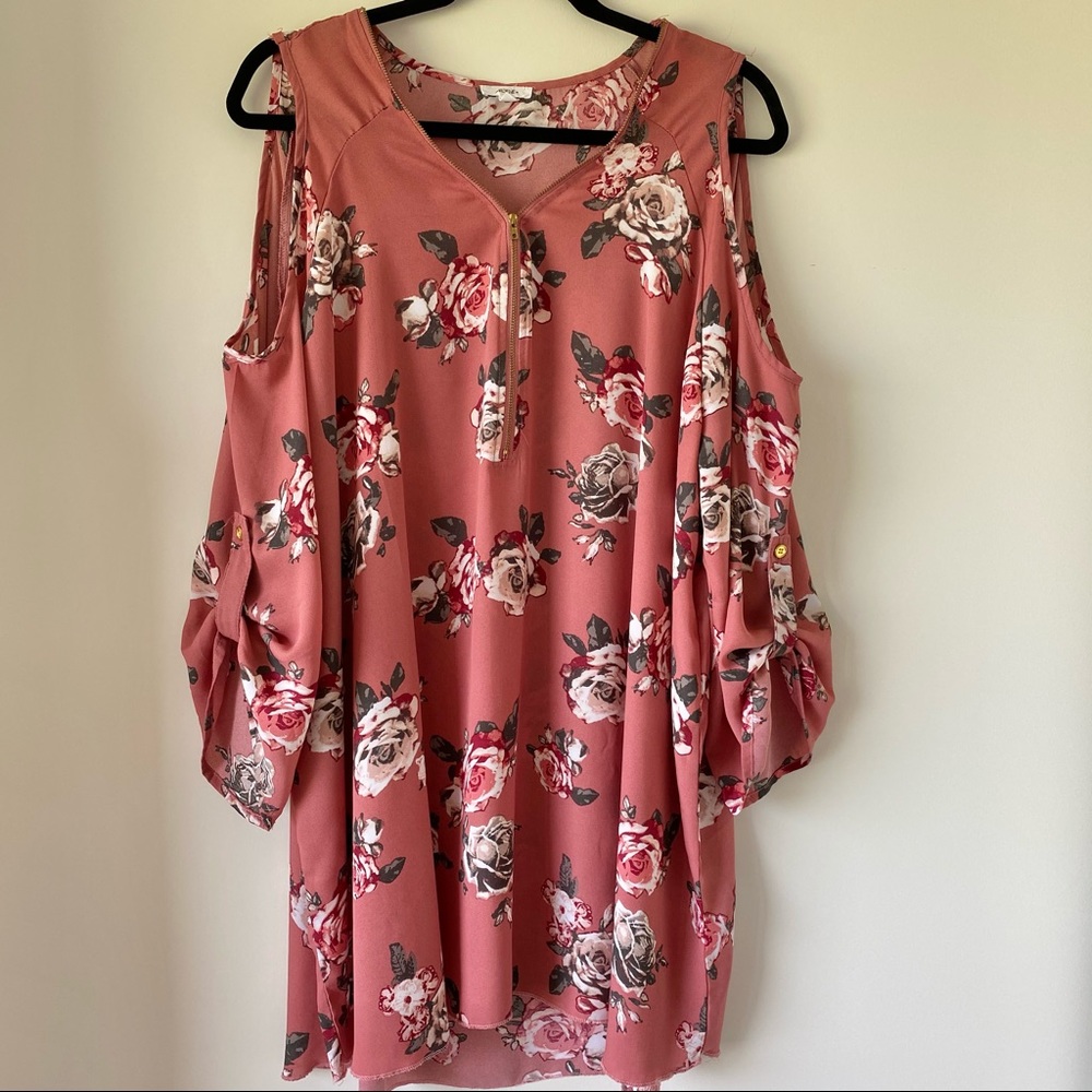 Plus size Floral Tunic